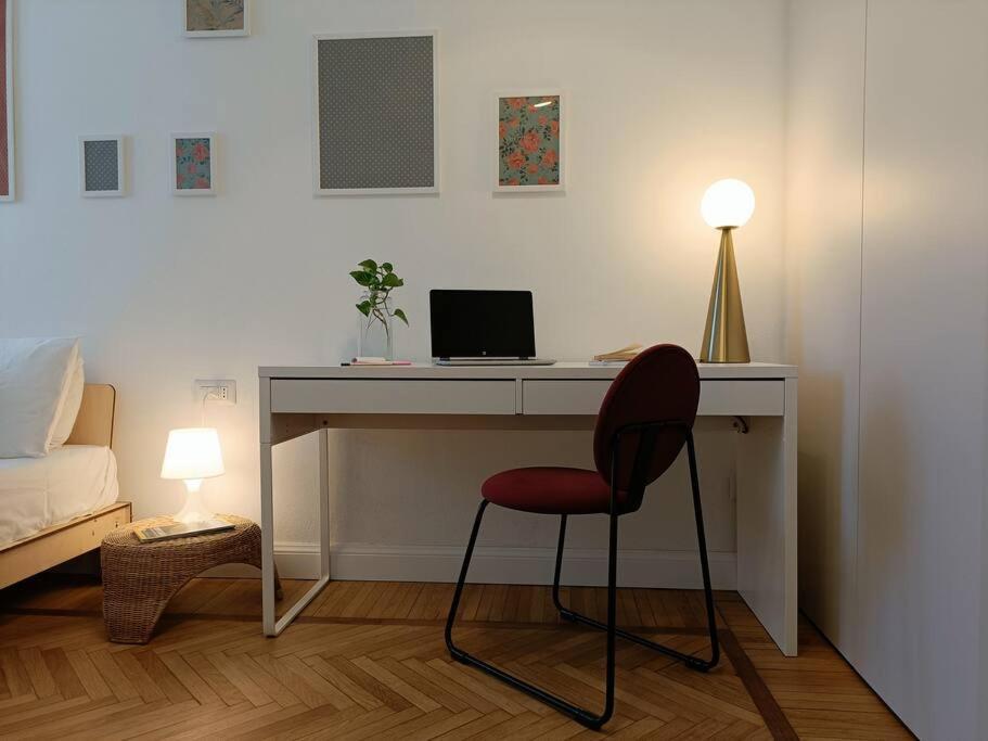 Stylish Flat Near Station And City Center Côme Extérieur photo